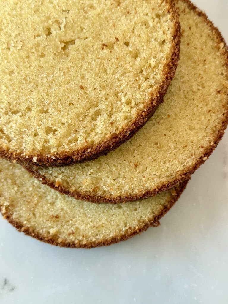 Gâteau aux amandes à la crème : une recette moelleuse et fondante